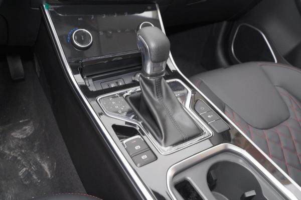 配1&period;5L發動機&plus;CVT變速箱，百公里油耗6&period;9L，艾瑞澤GX怎麼樣？