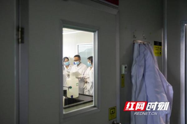 “高新”開拓者｜譚德勇：我想成為一個分子在生物科學的世界裡遨遊