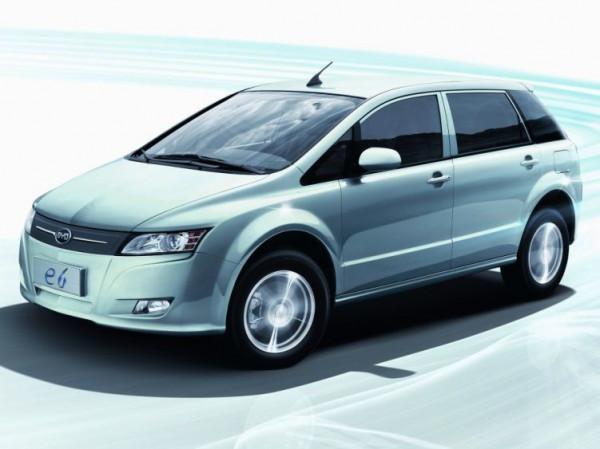 深度解碼比亞迪刀片電池，這黑科技比張飛的臉還黑