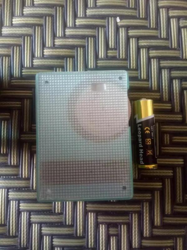 微型耳塞式收音機