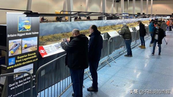 英國男子隱瞞女友8年花百萬打造全英最大鐵道模型，最後斬獲愛情