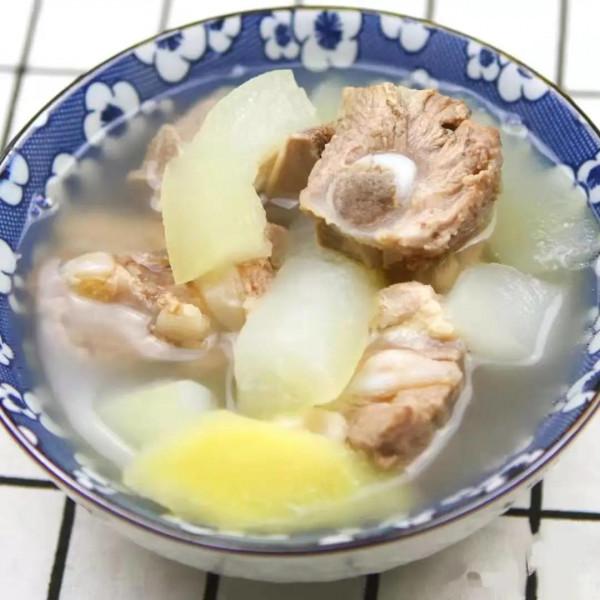 冬季口乾舌燥易上火？這“五菜三果”不能少，水分充足營養高