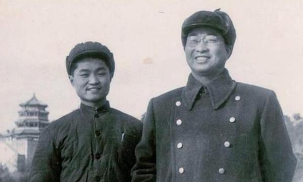 1946年,一17歲小夥來到太嶽軍區找到傅涯:阿姨,我是陳賡的兒子 1946年,一17歲小夥來到太嶽軍區找到傅涯:阿姨,我是陳賡的兒子