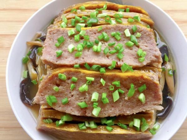 四川香碗——農村宴席上的一道菜，湯鮮肉嫩，記憶中的那種美味