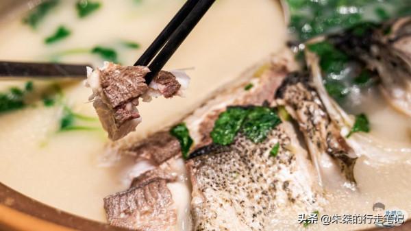 大年三十雖過，但新春氣息依舊未減，盤點那些罕見的年夜飯