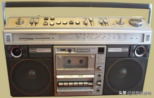 介紹一款漂亮且高品質的日立Hitachi 行動式音響TRK-8190收錄機 介紹一款漂亮且高品質的日立Hitachi 行動式音響TRK-8190收錄機