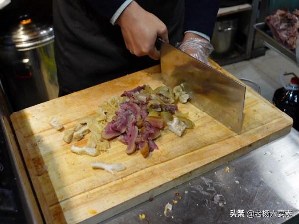 大西北硬核美味——牛雜割,臨夏人的早餐,蘭州人的夜宵 大西北硬核美味——牛雜割,臨夏人的早餐,蘭州人的夜宵