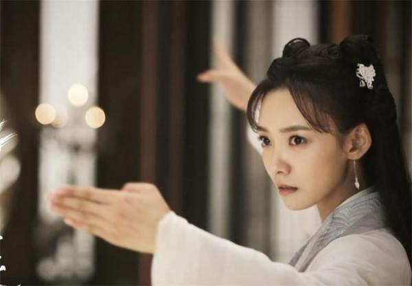 《沉香如屑》殺青，12女配顏值氣質不輸女主，楊紫壓力大