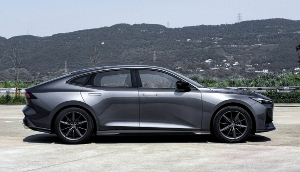 五大國產新車即將亮相:紅旗版“庫裡南”領銜,復古車最吸睛? 五大國產新車即將亮相:紅旗版“庫裡南”領銜,復古車最吸睛?