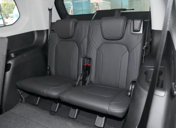 花20萬建議買中大型SUV,這三款家用自駕遊都行,動力強還省油 花20萬建議買中大型SUV,這三款家用自駕遊都行,動力強還省油