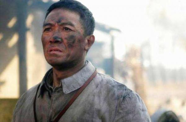 油頭粉面還敢演軍人?這5位男明星告訴你,什麼叫做中國硬漢 油頭粉面還敢演軍人?這5位男明星告訴你,什麼叫做中國硬漢