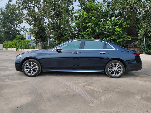 2021《中國汽車保值率風雲榜》新款賓士E級備受矚目 2021《中國汽車保值率風雲榜》新款賓士E級備受矚目