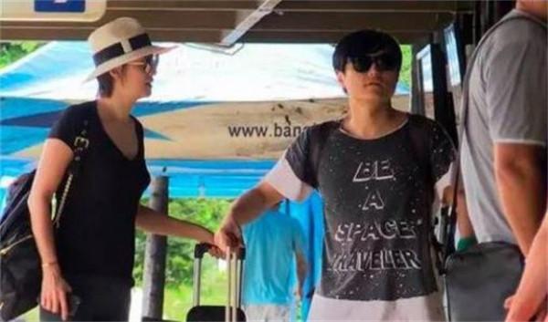 宋佳敢愛敢恨的愛情故事，愛了就大方承認，靠美貌征服了3個男人