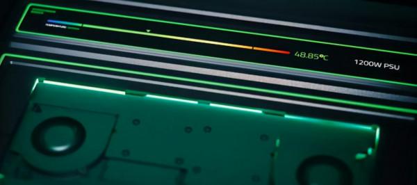 Razer最新的瘋狂概念產品是個有著65寸OLED的工作站桌子