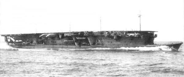 抗戰來首次！解放軍艦載機飛臨日準航母上空，這回能隨時讓其沉海