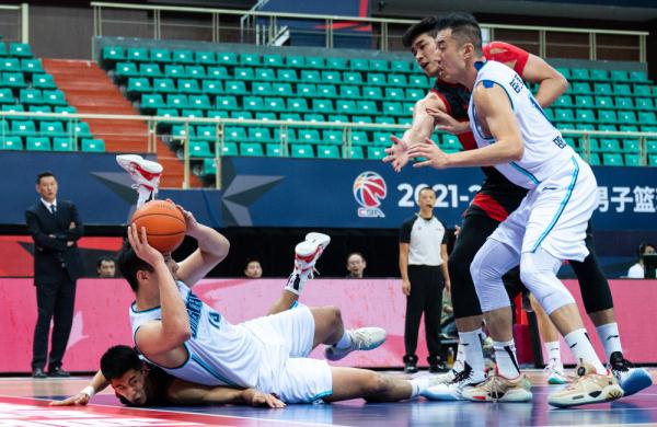 CBA第一階段丨青島每日優鮮勝蘇州肯帝亞