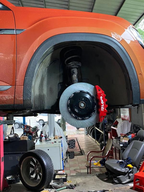 途昂X 剎車改裝升級VINIC M6 大六剎車套裝