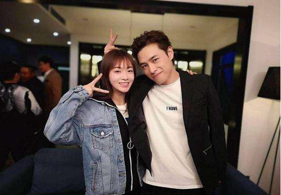 新晉女星吳謹言感情路坎坷，交了多個男友皆是渣男？還曾被家暴