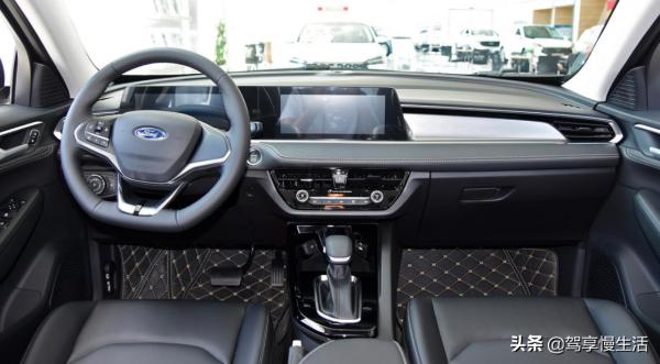 顏值更高配置更全 升級上市的全新福睿斯 哪款最值得推薦? 顏值更高配置更全 升級上市的全新福睿斯 哪款最值得推薦?