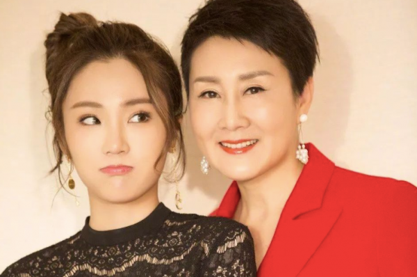 被爹媽強捧,卻混成“路人”,這8位捧不紅的星二代,太扎父母心 被爹媽強捧,卻混成“路人”,這8位捧不紅的星二代,太扎父母心