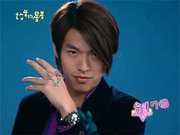 2007年許瑋倫去世,李威連續數十年為其慶生,為何缺席她的葬禮? 2007年許瑋倫去世,李威連續數十年為其慶生,為何缺席她的葬禮?