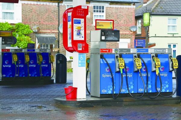 中國工廠斷供歐洲,數百萬人面臨失業,95%原材料依賴從中國進口 中國工廠斷供歐洲,數百萬人面臨失業,95%原材料依賴從中國進口