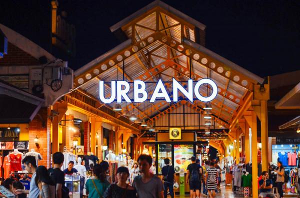 泰國曼谷摩天輪夜市，夜晚流光溢彩，泰國旅遊百分百不會錯過