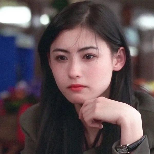 時隔17年後,為什麼粵語歌《處處吻》還能再度爆紅? 時隔17年後,為什麼粵語歌《處處吻》還能再度爆紅?