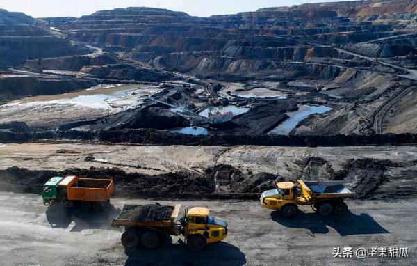 煤和油氣價格瘋漲，俄羅斯今年經濟增長已成定局，美國製裁將落空