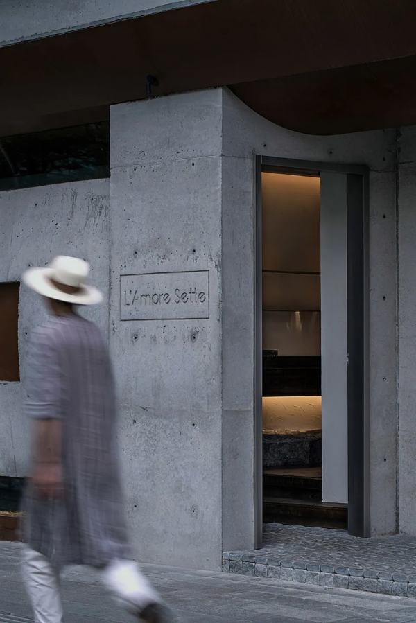 中外10個網紅商業空間：它們怎麼都愛與裸露混凝土為伴？