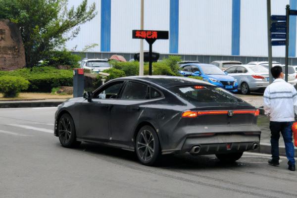 想買轎車的人有福了，11月份有4款重磅轎車亮相，就看價格了