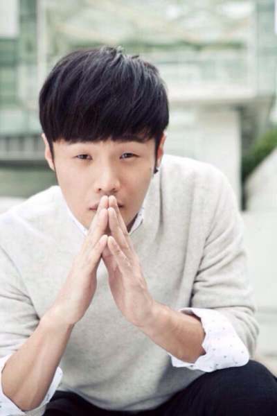 李榮浩因新歌遲遲無法釋出，手撕經紀公司，你怎麼看？