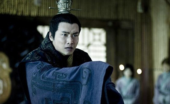 秦始皇女兒墓出土，墓中場景令人揪心，專家：胡亥太狠了