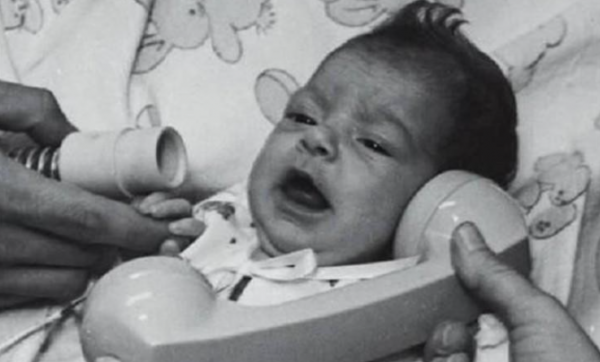 1984年,美國母親為給初生女兒續命,冒險移植狒狒心臟,最後怎樣了? 1984年,美國母親為給初生女兒續命,冒險移植狒狒心臟,最後怎樣了?