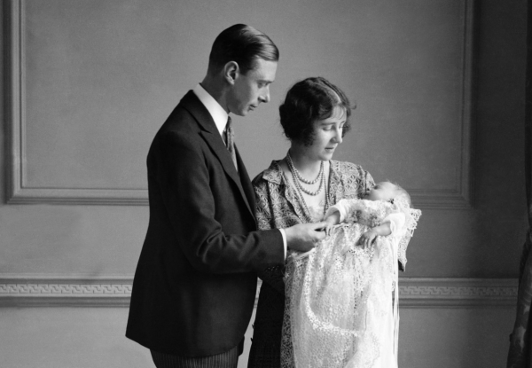 伊麗莎白二世女王的一生 伊麗莎白二世女王的一生