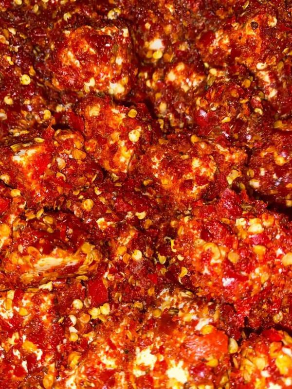 舌尖上的美味——剁辣椒、蘿蔔丁、臘肉、香腸、黴豆腐 舌尖上的美味——剁辣椒、蘿蔔丁、臘肉、香腸、黴豆腐