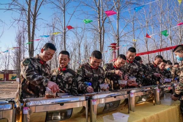 軍營美食街 讓你吃出家鄉味