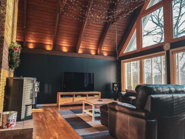 一群外國男網友分享家裡的舒適空間…有的品味真不錯啊