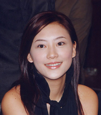 改了國籍的8位著名明星，李連杰張鐵林在列