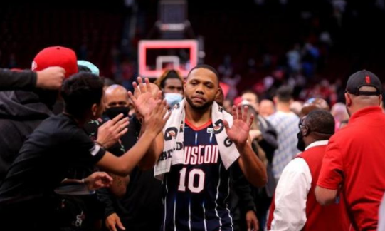 24分+絕殺,戈登夢迴巔峰!火箭放他離開吧,他能複製塔克的成功 24分+絕殺,戈登夢迴巔峰!火箭放他離開吧,他能複製塔克的成功