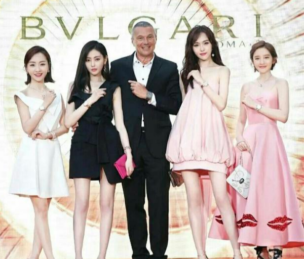 嫁入豪門的女明星，結婚時有多風光，美夢碎得就有多徹底