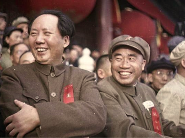 看看朱老總各個時期的最高軍職，就知道為什麼他是元帥之首了