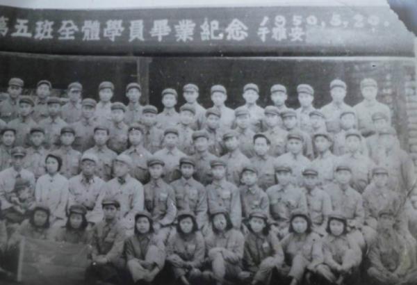 1950年，四川一老農意外發現一個頭顱，揭開女烈士的犧牲謎團