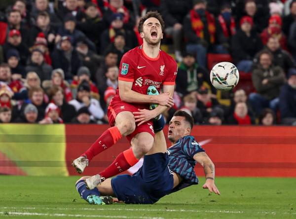 體壇綜述 |CBA“遼粵”衝突被重罰，李春江馬布裡場邊對罵