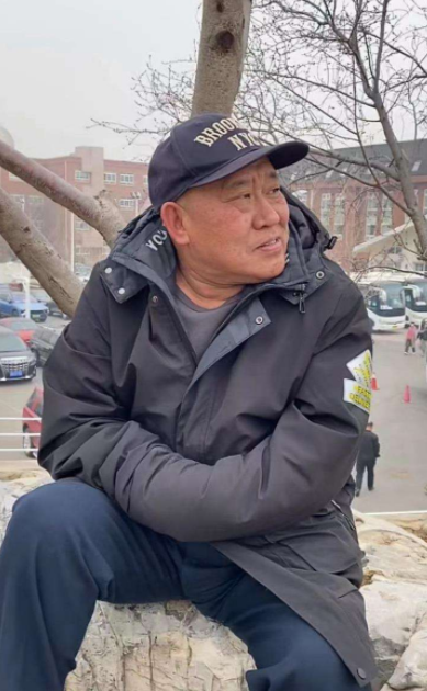 “大孝子”杜旭東：讓喪夫繼母老有所依，你依然是我的媽