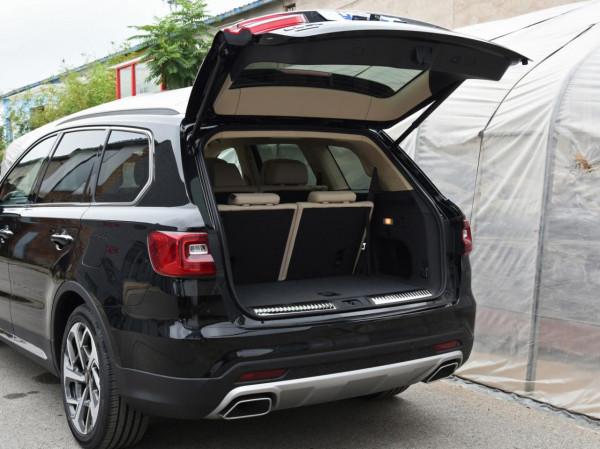 紅旗HS7的後備箱，竟然支援這麼多功能，你都知道嗎？