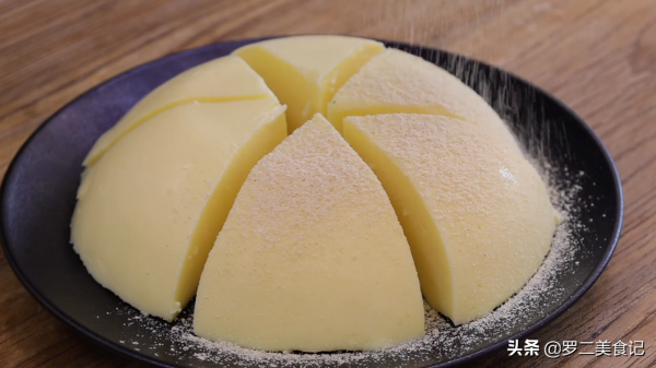 牛奶的高階吃法，加三個雞蛋就能做，入口絲滑，香甜又可口