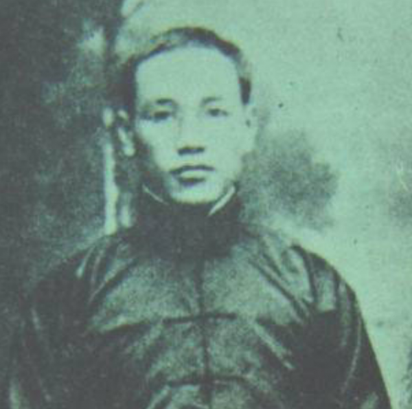 賣菜小夥成蔣介石替身,瞞過宋美齡卻被劉湘一眼識破,他結局如何 賣菜小夥成蔣介石替身,瞞過宋美齡卻被劉湘一眼識破,他結局如何