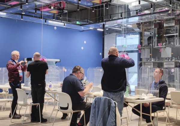 【探索】廚師竟是機器人，這家冬奧會&OpenCurlyDoubleQuote;智慧餐廳&rdquo;可自動烹飪、傳菜