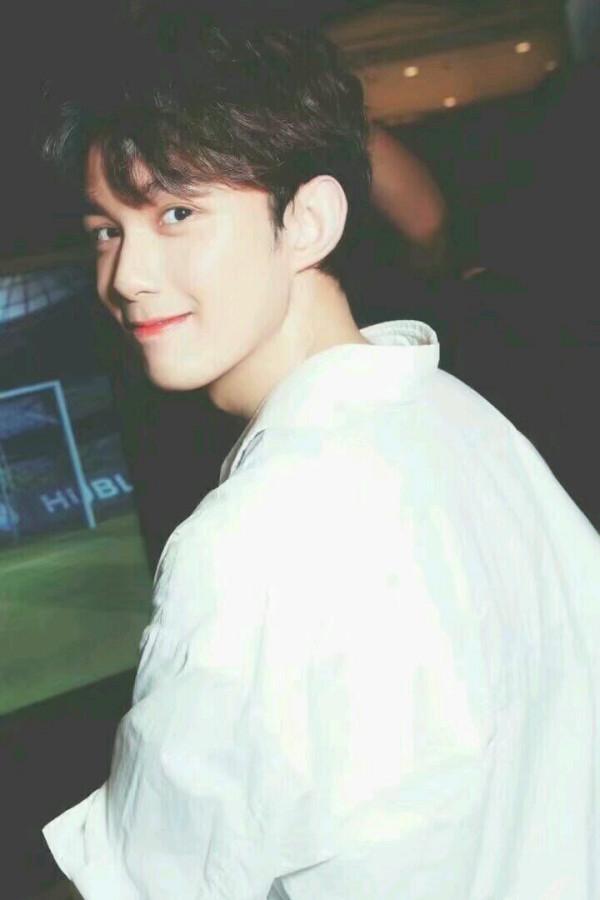 青梅竹馬也有愛，等來十二年的父子情